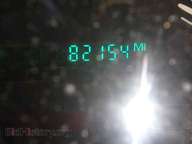 2001 CADILLAC DEVILLE - VIN: 1G6KF54941U170811 - Photo 8