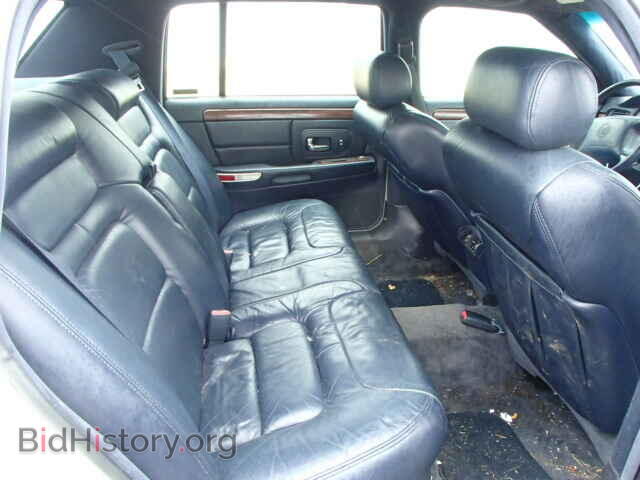 1998 CADILLAC DEVILLE - VIN: 1G6KD54Y3WU737420 - Photo 6