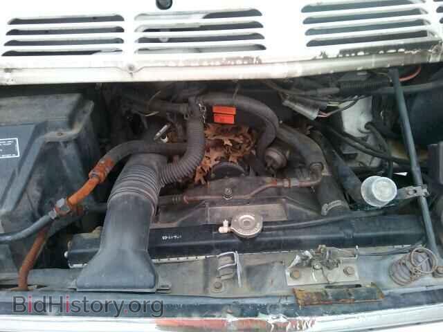 1992 Dodge RAM VAN (VIN 2B6KB31Z9NK144870) — photo 7 of 10