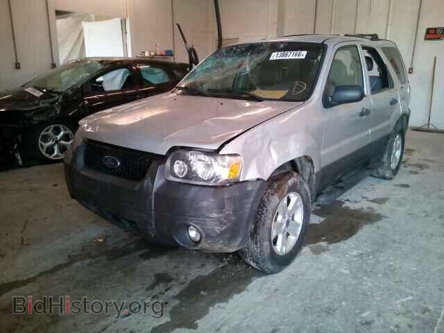 2007 FORD ESCAPE - VIN: 1FMYU93167KB96813 - Фото 2