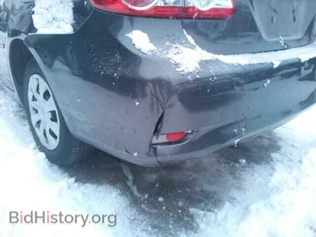 2011 TOYOTA COROLLA - VIN: 2T1BU4EE7BC670470 - Фото 10
