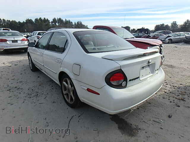 2000 NISSAN MAXIMA - VIN: JN1CA31A3YT015687 - Фото 3