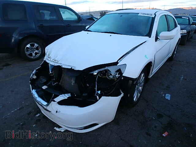 2013 CHRYSLER 200 - VIN: 1C3CCBBB7DN679552 - Фото 2