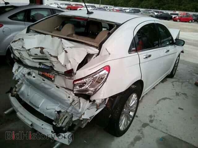 2011 CHRYSLER 200 - VIN: 1C3BC2FG3BN551422 - Фото 4