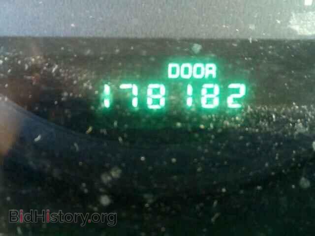 2000 DODGE NEON - VIN: 1B3ES46C5YD811940 - Фото 8