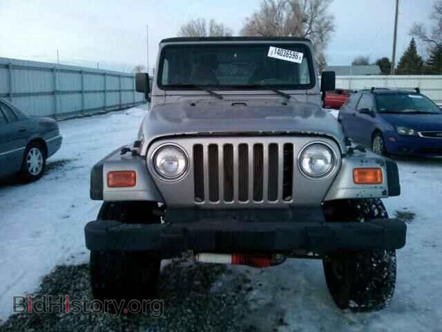 2000 JEEP WRANGLER - VIN: 1J4FA29P0YP758811 - Фото 9