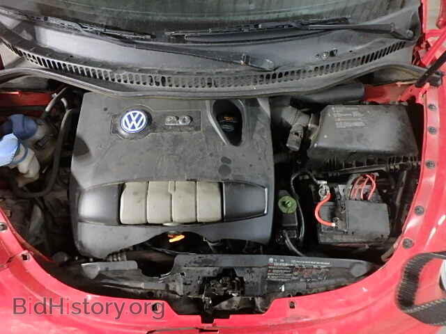 2004 VOLKSWAGEN BEETLE - VIN: 3VWCM31Y54M330711 - Фото 7