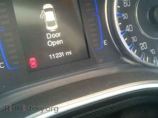 2015 CHRYSLER 200 - VIN: 1C3CCCAB0FN538932 - Photo 8