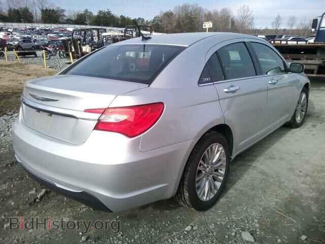 2011 CHRYSLER 200 - VIN: 1C3BC2FG3BN617712 - Фото 4