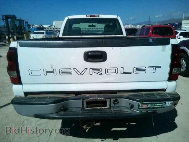 2005 CHEVROLET SILVERADO - VIN: 1GCHC24U15E285630 - Фото 9