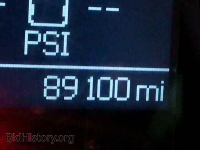 2011 DODGE RAM 1500 - VIN: 1D7RB1GT1BS579830 - Фото 8