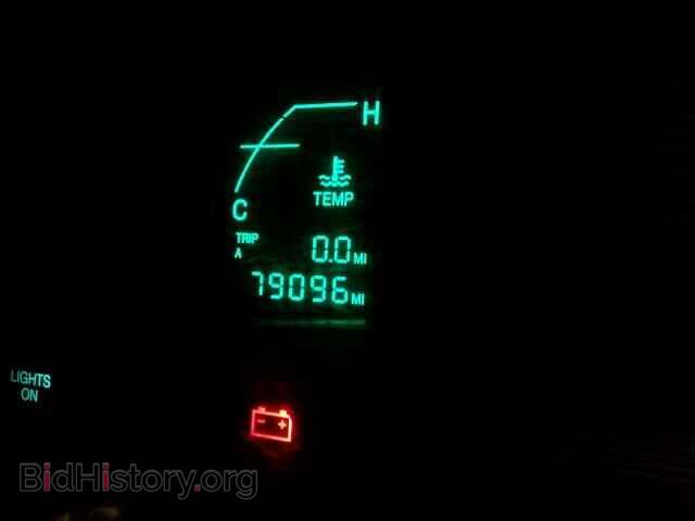 2001 CADILLAC DEVILLE - VIN: 1G6KD54Y71U210957 - Фото 8