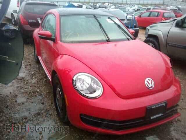 Фотография 3VWJP7AT2DM637599 - VOLKSWAGEN BEETLE 2013