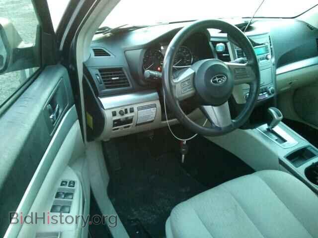 2011 SUBARU OUTBACK - VIN: 4S4BRCBC8B3328321 - Photo 9
