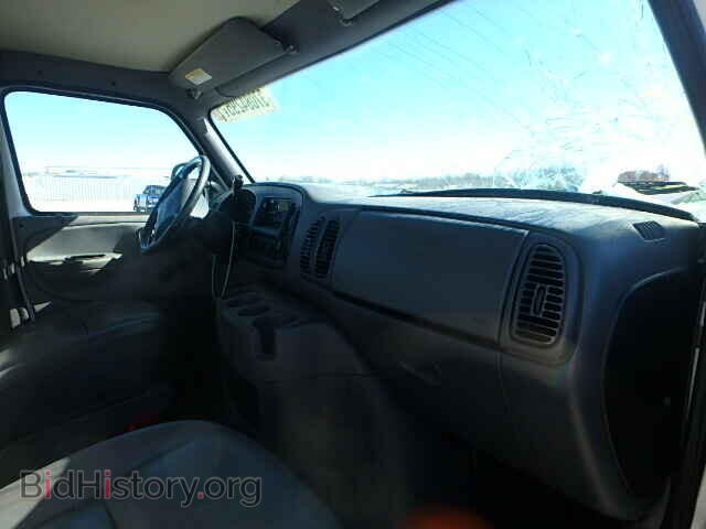 2000 DODGE RAM VAN - VIN: 2B5WB35Z6YK122409 - Photo 5
