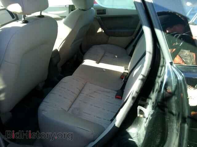 2011 FORD FOCUS - VIN: 1FAHP3FN6BW200440 - Photo 6