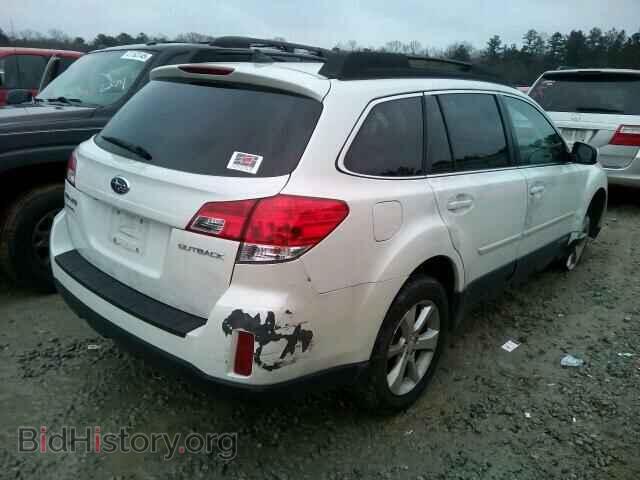 2014 SUBARU OUTBACK - VIN: 4S4BRCMC8E3233842 - Фото 4