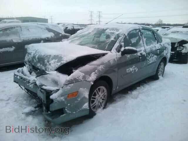 2005 FORD FOCUS - VIN: 1FAFP34N55W159748 - Photo 2
