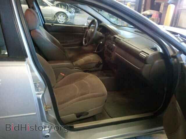 2005 CHRYSLER SEBRING - VIN: 1C3EL46J05N687533 - Фото 5