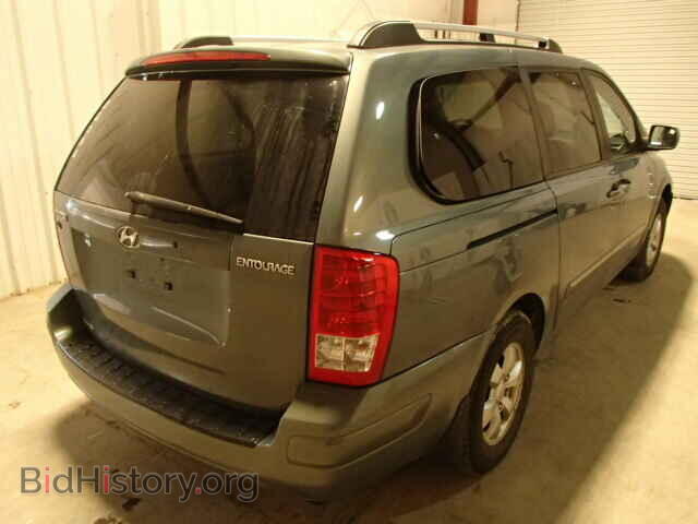 2007 HYUNDAI ENTOURAGE - VIN: KNDMC233076016572 - Фото 4