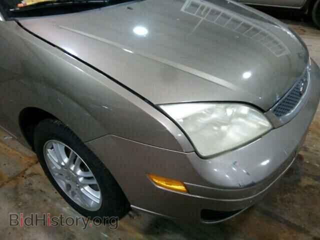 2005 FORD FOCUS - VIN: 1FAFP34N15W116959 - Фото 9