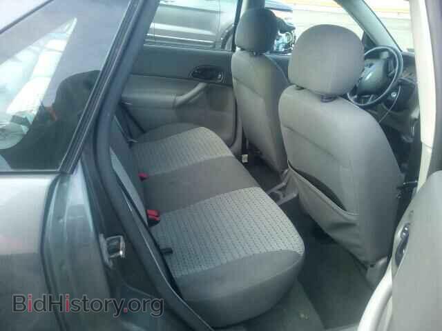 2005 FORD FOCUS - VIN: 1FAFP34N75W158620 - Photo 6