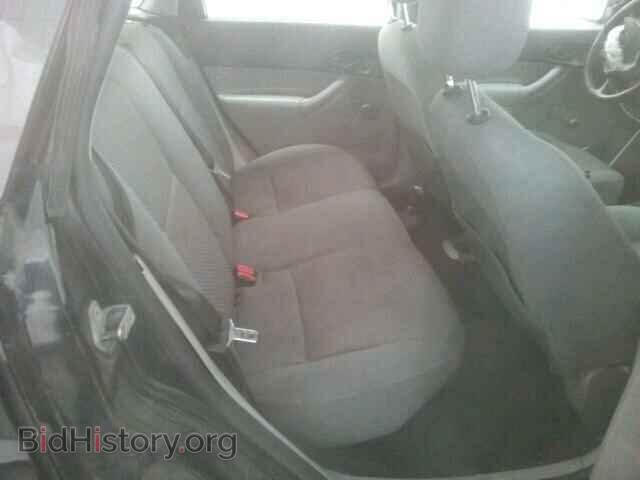 2005 FORD FOCUS - VIN: 3FAFP37NX5R123763 - Photo 6