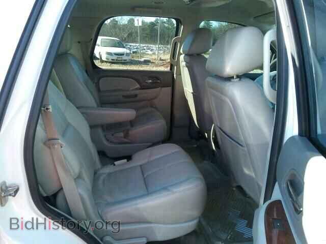 2011 GMC YUKON - VIN: 1GKS2CE04BR390147 - Фото 6
