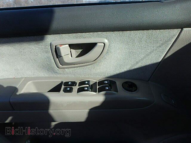 2007 KIA SORENTO - VIN: KNDJD736275699792 - Фото 10