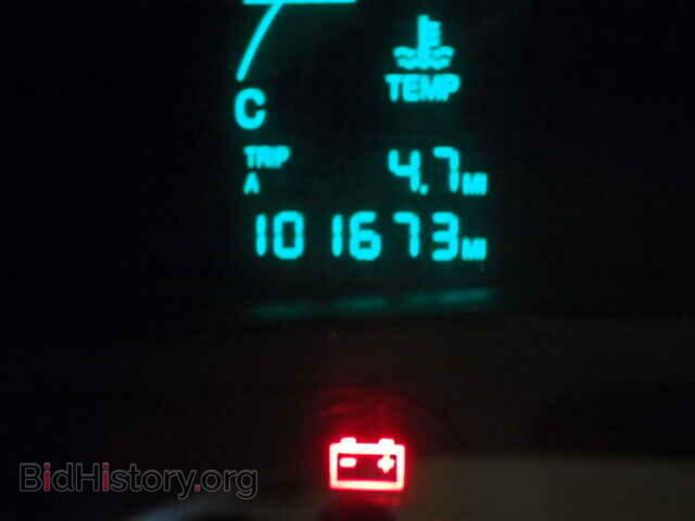2002 CADILLAC DEVILLE - VIN: 1G6KD54Y02U142065 - Photo 8