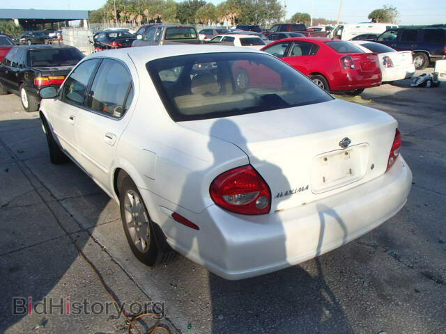 2000 NISSAN MAXIMA - VIN: JN1CA31D0YT700272 - Фото 3