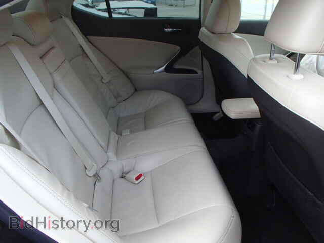 2010 LEXUS IS250 - VIN: JTHBF5C24A5126768 - Фото 6