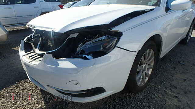 2012 CHRYSLER 200 - VIN: 1C3CCBBB8CN221663 - Photo 10