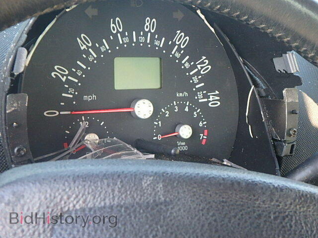 2000 VOLKSWAGEN BEETLE - VIN: 3VWCC21C8YM457587 - Фото 8