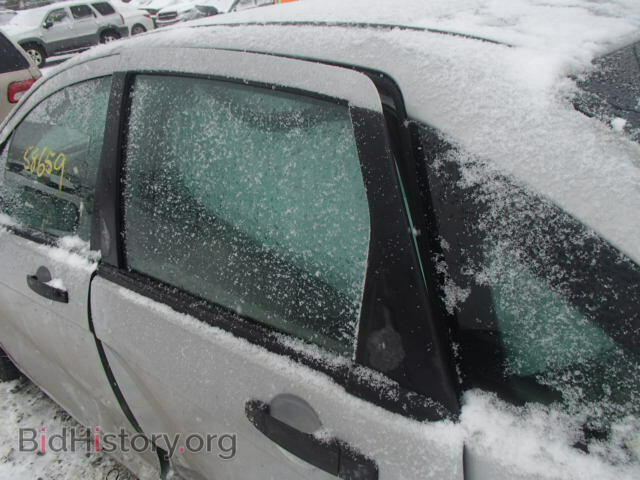 2008 FORD FOCUS - VIN: 1FAHP35N78W154322 - Photo 10