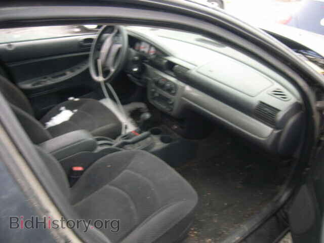 2004 CHRYSLER SEBRING - VIN: 1C3EL56R44N330527 - Фото 5