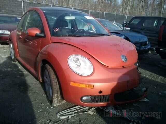 Photo 3VWRG3AG0AM023015 - VOLKSWAGEN BEETLE 2010