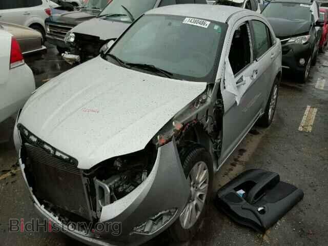 2012 CHRYSLER 200 - VIN: 1C3CCBAB0CN273760 - Photo 2