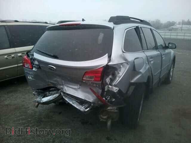 2013 SUBARU OUTBACK - VIN: 4S4BRDKCXD2210575 - Photo 4