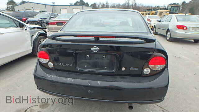 2000 NISSAN MAXIMA - VIN: JN1CA31D1YT765809 - Фото 9