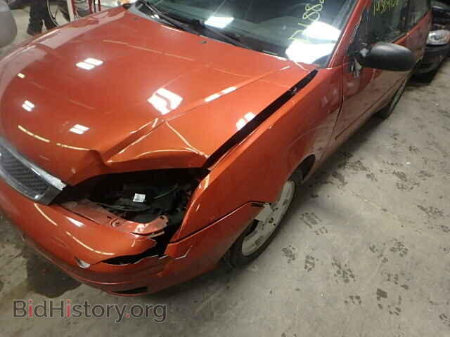 2005 FORD FOCUS - VIN: 3FAFP31N65R106922 - Фото 9