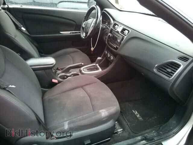 2012 CHRYSLER 200 - VIN: 1C3BCBEB3CN218502 - Фото 5