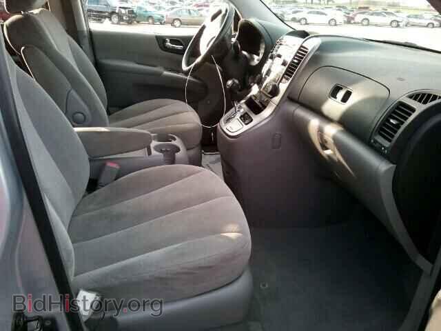 2007 Hyundai ENTOURAGE (VIN KNDMC233676024014) — фото 5 из 10