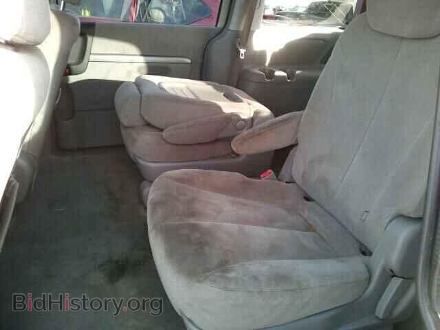 2007 HYUNDAI ENTOURAGE - VIN: KNDMC233676024014 - Фото 6