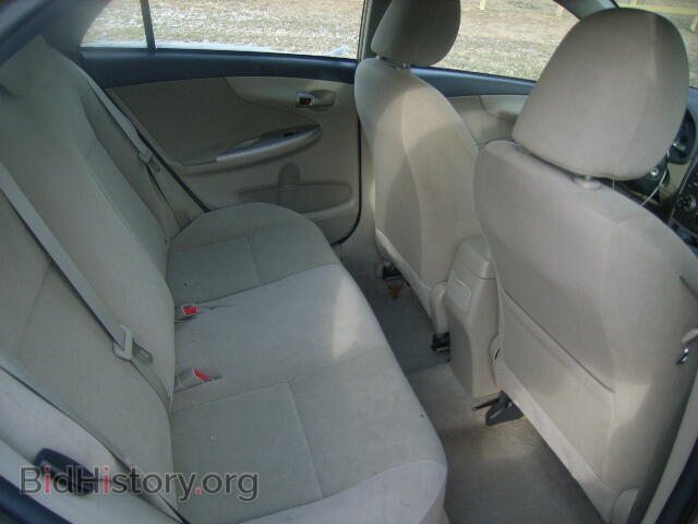 2011 TOYOTA COROLLA - VIN: 2T1BU4EE2BC592647 - Фото 6