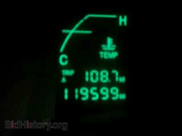 2003 CADILLAC DEVILLE - VIN: 1G6KD57Y33U168902 - Photo 8