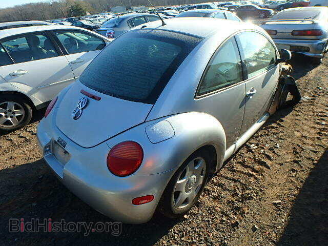 2000 VOLKSWAGEN BEETLE - VIN: 3VWCC21C2YM423337 - Фото 4