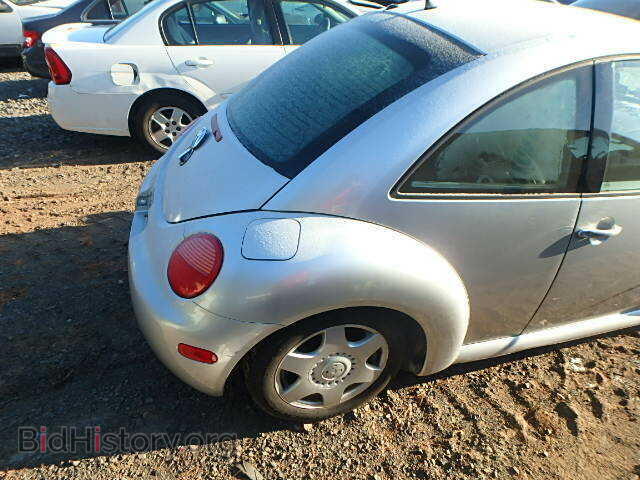 2000 VOLKSWAGEN BEETLE - VIN: 3VWCC21C2YM423337 - Фото 10