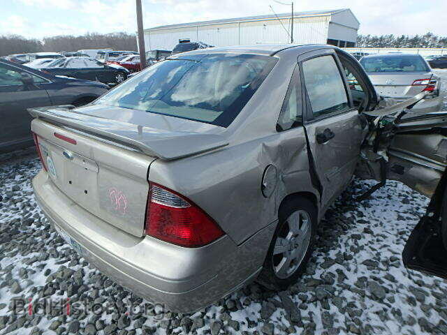 2007 FORD FOCUS - VIN: 1FAHP34N37W120023 - Фото 4