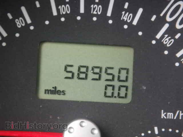 2000 VOLKSWAGEN BEETLE - VIN: 3VWCC21C3YM418003 - Фото 8